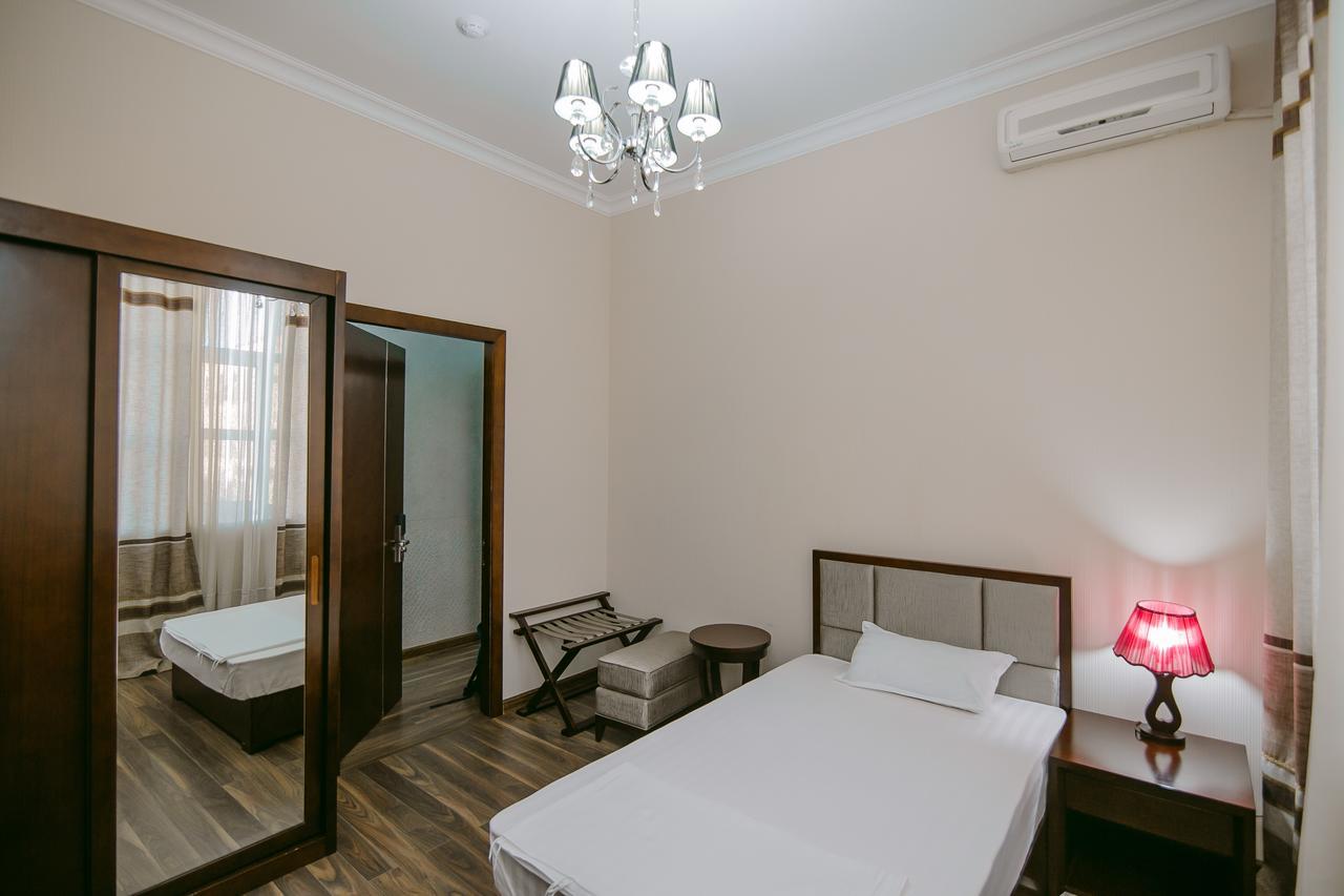 Hotel Inju Taraz Luaran gambar